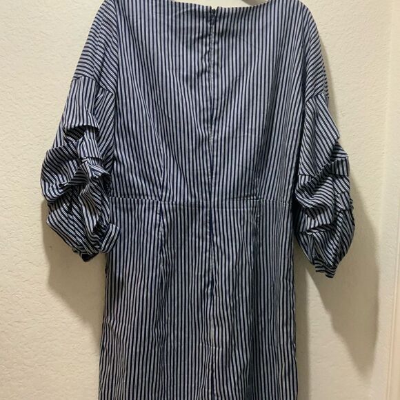 J.O.A Willa Wide Neck Striped Ruched Sleeve Dress size M - Picture 7 of 9